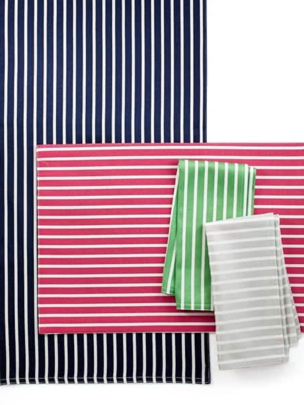 Kate SpadeNYHarbourDrive Viv Snap Placemats (Set of 2) and Napkins (Set of 2)NWT